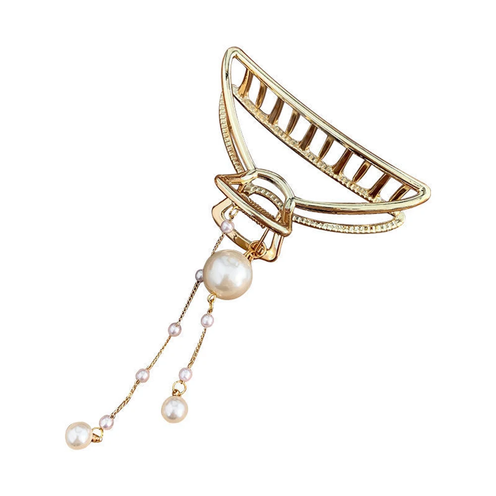 

2021 New Elegant Hair Claw Temperament Hair Grab Hair Clip Butterfly Metal Hair Accessories Headdress Hairpin Back Tassel Clip
