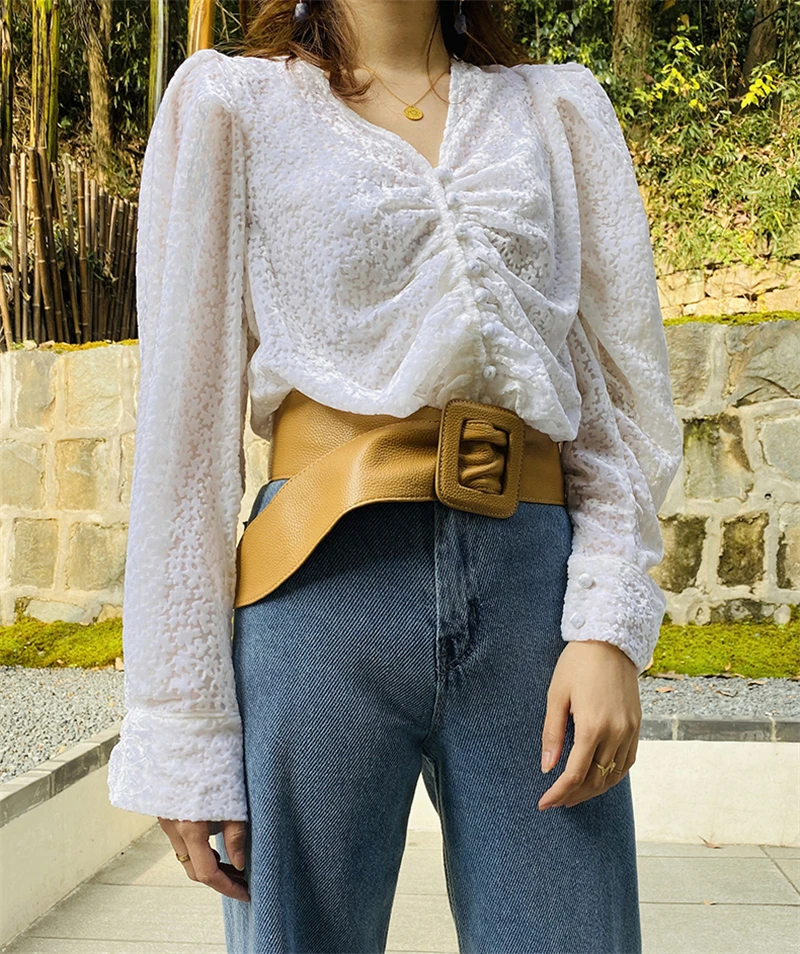 Женская кружевная блузка на пуговицах элегантная ажурная с длинным рукавом и