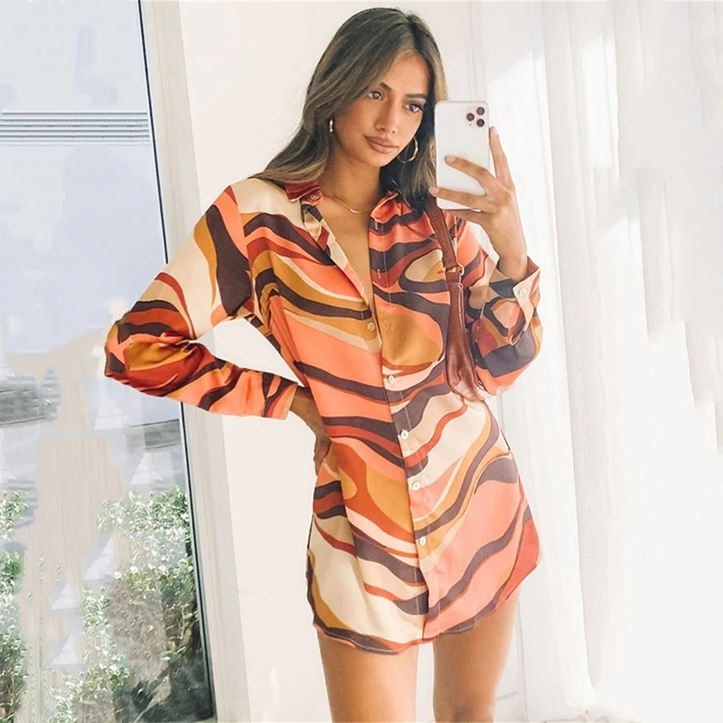 

Summer Dress 2021 For Women Ins Hot New Print Color Shirt Red Ripple Loose Single Breasted Top Polyester Ladies Outfit