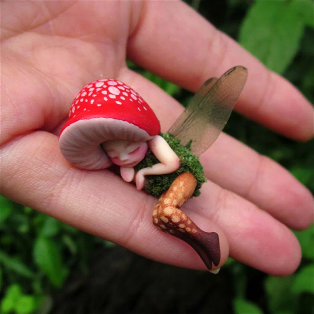 

1pcs Sleeping Fairy Resin Crafts Sleeping Mushroom Fairy Statue Forest Mushroom Fairy Figure Ornaments Garden Decoration
