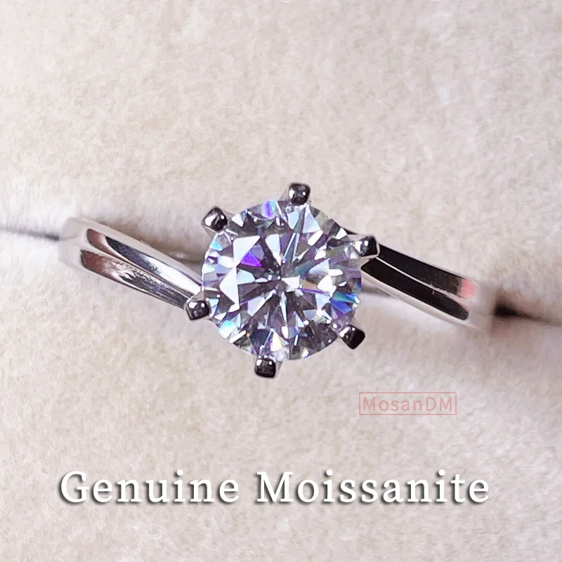 

White Gold Plated Silver Color 0.5ct 1ct Moissanite Ring Six-Claw Design Diamond Female Ring Wedding Rings For Women with GRA