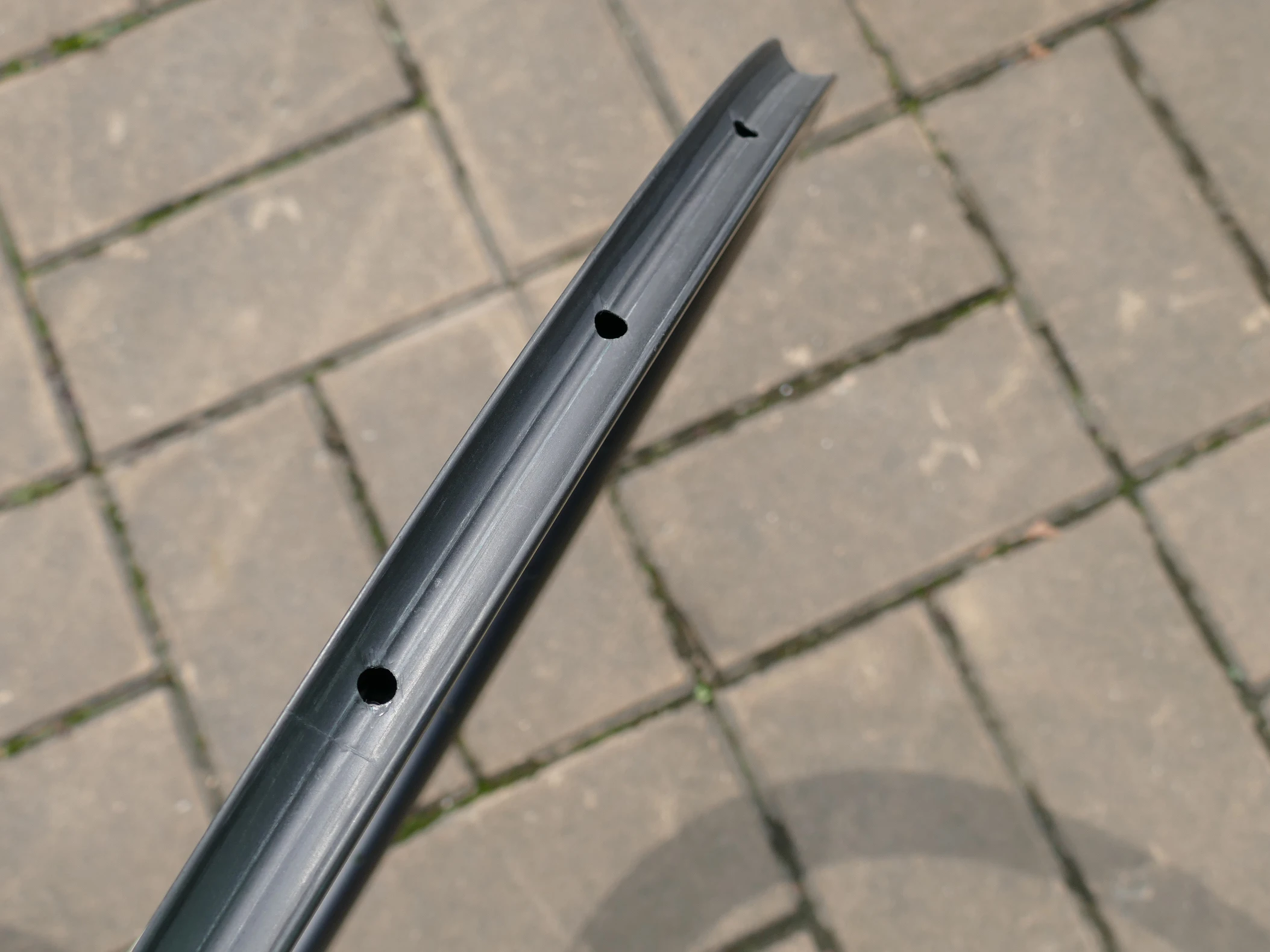 В комплект входит 1 пара ободов полностью карбоновые колеса для дорожного