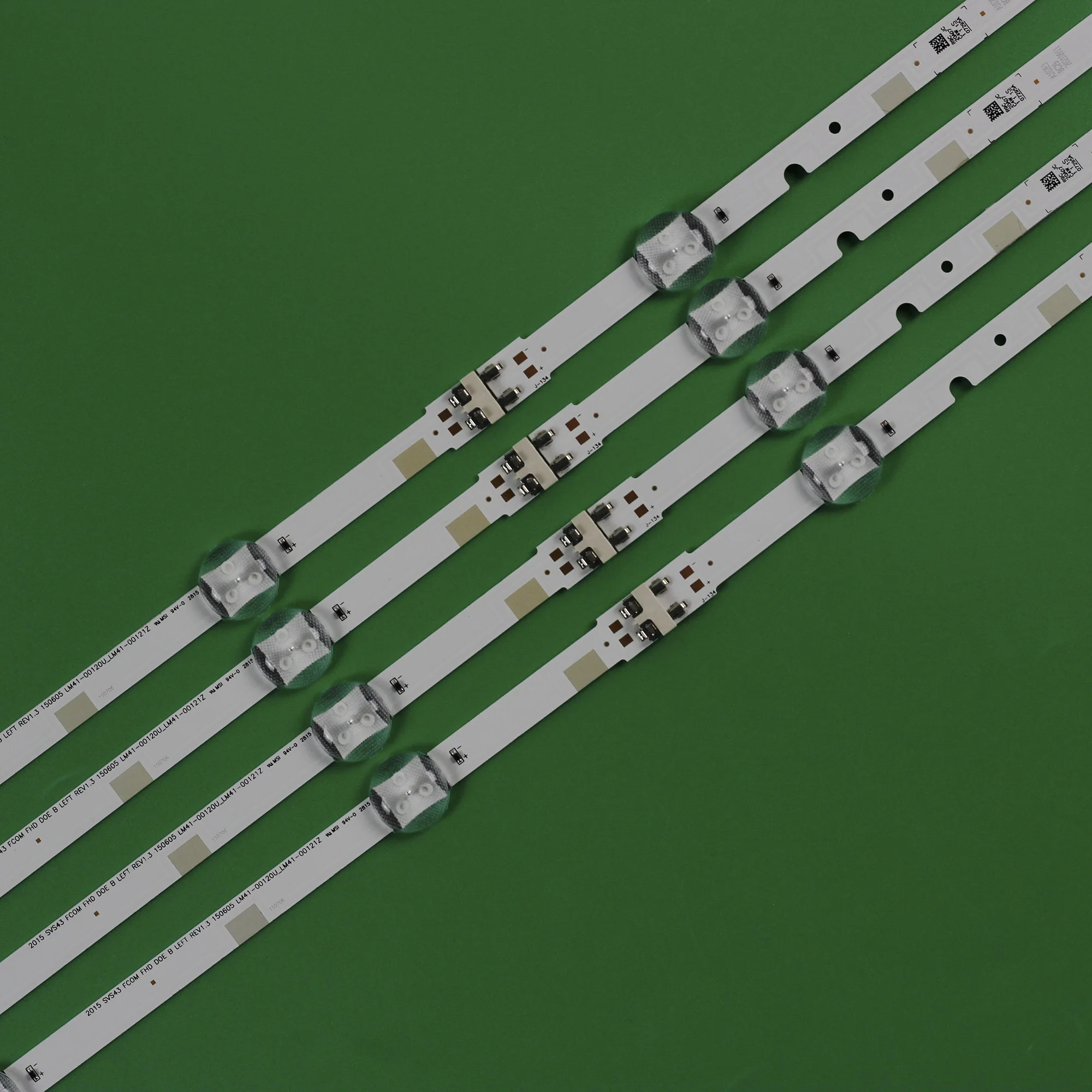 8pcs LED Backlight for Samsung 43"TV V5DN-430SMA-R1 V5DN-430SMB-R1 2015 SVS43 FCOM FHD UA43J51SW UN43J5000 UN43J5200 UN43J5300 |
