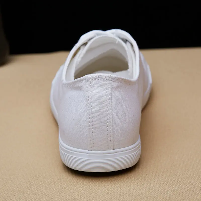 

2021 casual shoes canvas shoes men's black and white gray student fashion shoes