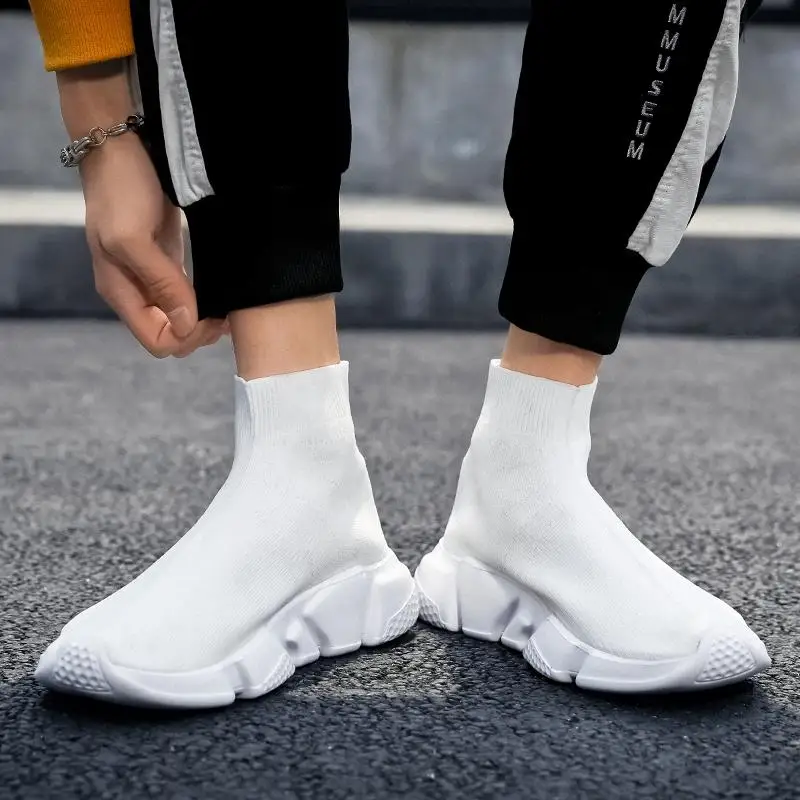 

2021 Running Shoes for Men Sock Sneakers Gym Sport Mens Trainers Athletic Brand Couple Shoes High Top Comfortable Sports Shoes