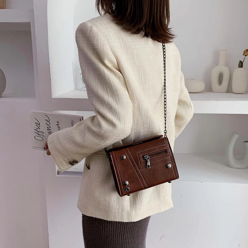 Bolsos Mujer, модные сумки в форме коробки для женщин,, роскошные сумки, женские сумки, дизайнерские, с металлическими заклепками, с клапаном, вечерняя сумочка