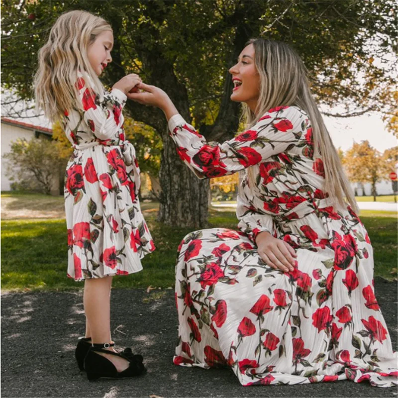 

Mother Dughter Matching Dresses Fashion Floral Printing Long Sleeve Dress For Mom Daughter Family Look Mommy and Me Clothes