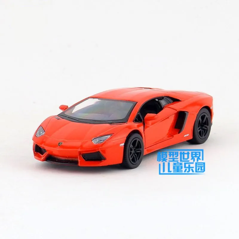 

1:36 Scale KiNSMART Toy Diecast Model Aventador LP700-4 Pull Back Doors Openable Car Educational Collection Gift For Children