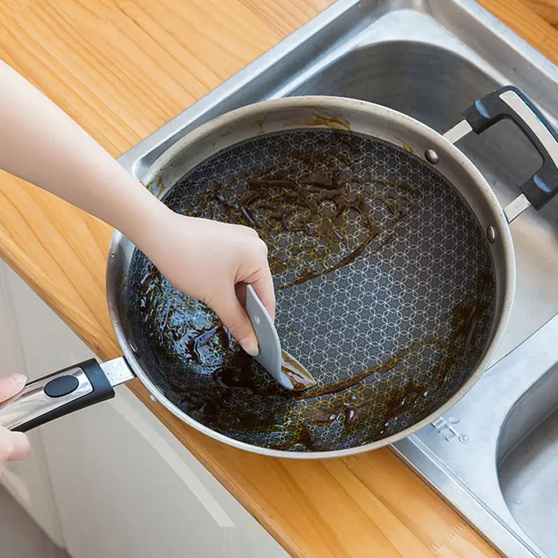 1pc Cute Cartoon Soft Scraper Kitchen Baking Tool Multi-function Oil Plate Scraping Cleaning U3 | Дом и сад