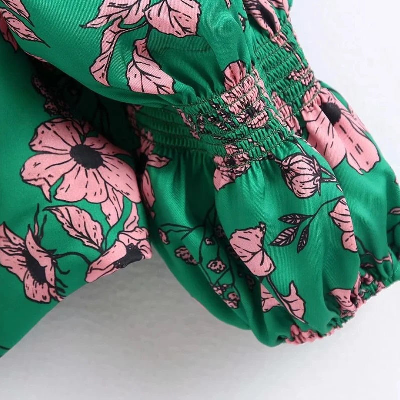 Женская эластичная короткая рубашка с квадратным вырезом и цветочным принтом