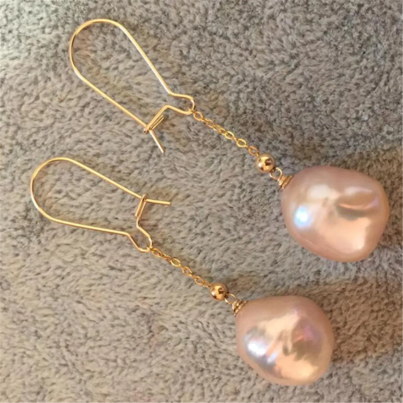 Серьги-подвески женские розовые из 18-каратного золота 12-13 мм | Украшения и