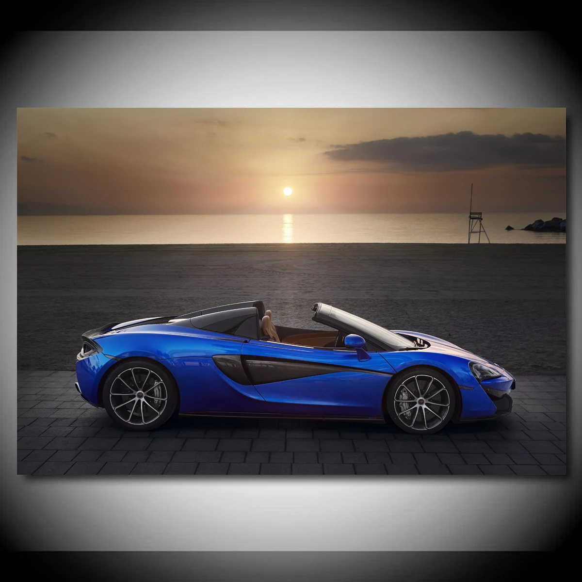 Макларен 570s голубой