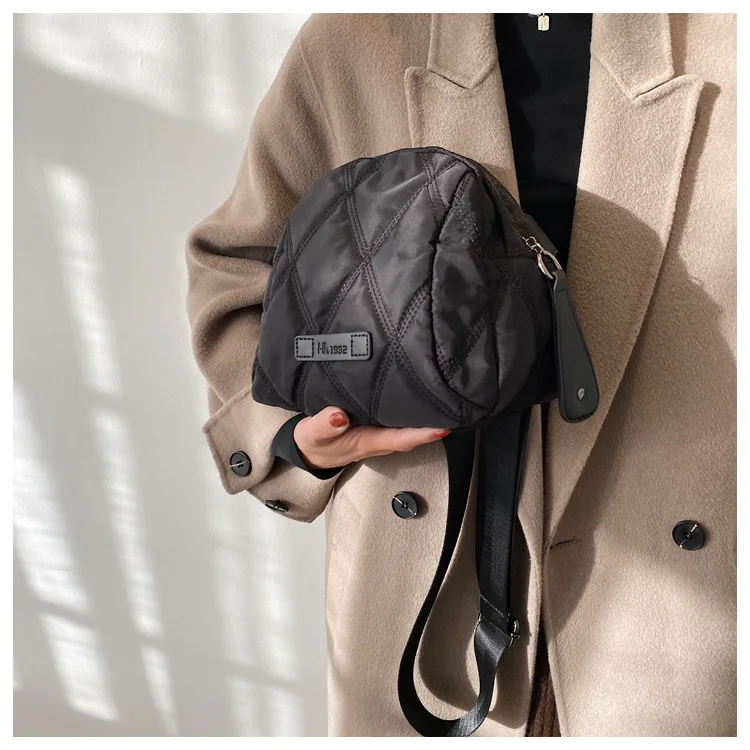 

Women Lady Cute Winter Trends Smart Phone Nylon Quilted Roomy Black Handbag Essential Portable Zippy Everyday Crossbody Bag