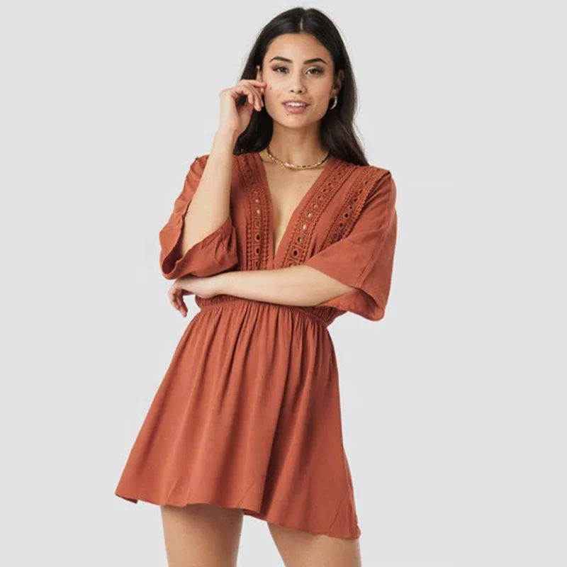 

Dress ins new 2020 autumn and winter long sleeve lace splicing dress