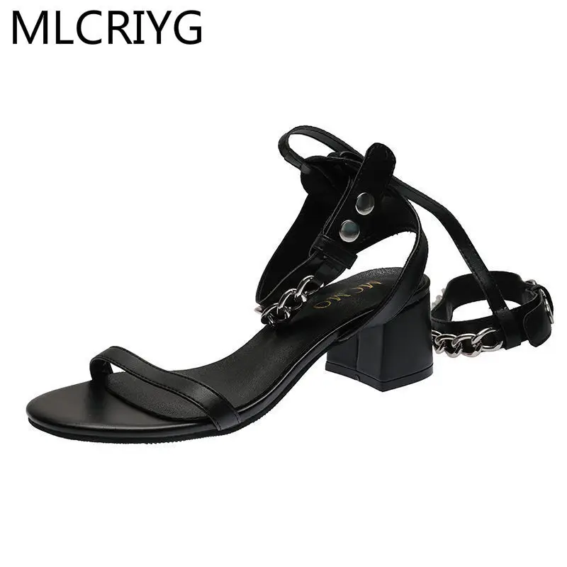 

Summer Fashion New Metal Chain Word with High Heel Thick Heel Women Sandals Outdoor Beach Vacation Strappy Roman Shoes Women