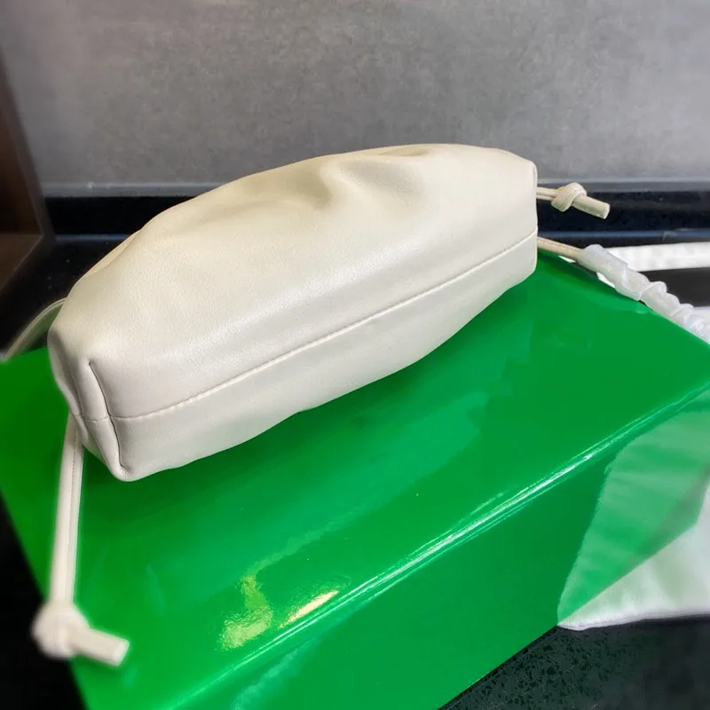 

new fashion lady's clutch bag trend wild lady messenger bag shoulder bag bag for women