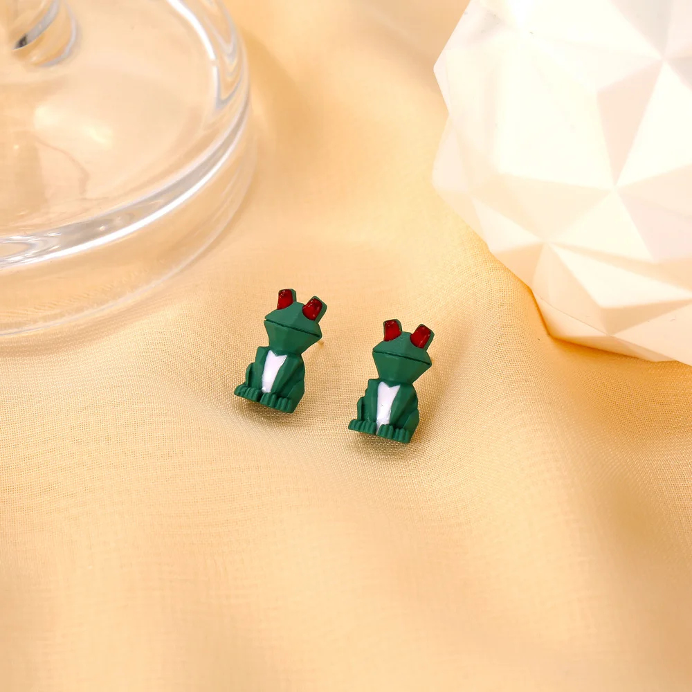 

korean fashion earrings for women 2021 clip on earrings trend Dangle earrings earings fashion 2021 frog earrings Retro Jewelry