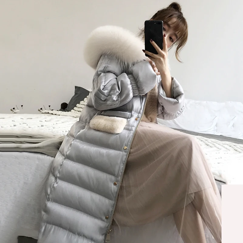 Женский пуховик с мехом енота черная или серая теплая парка на 2019 белом утином