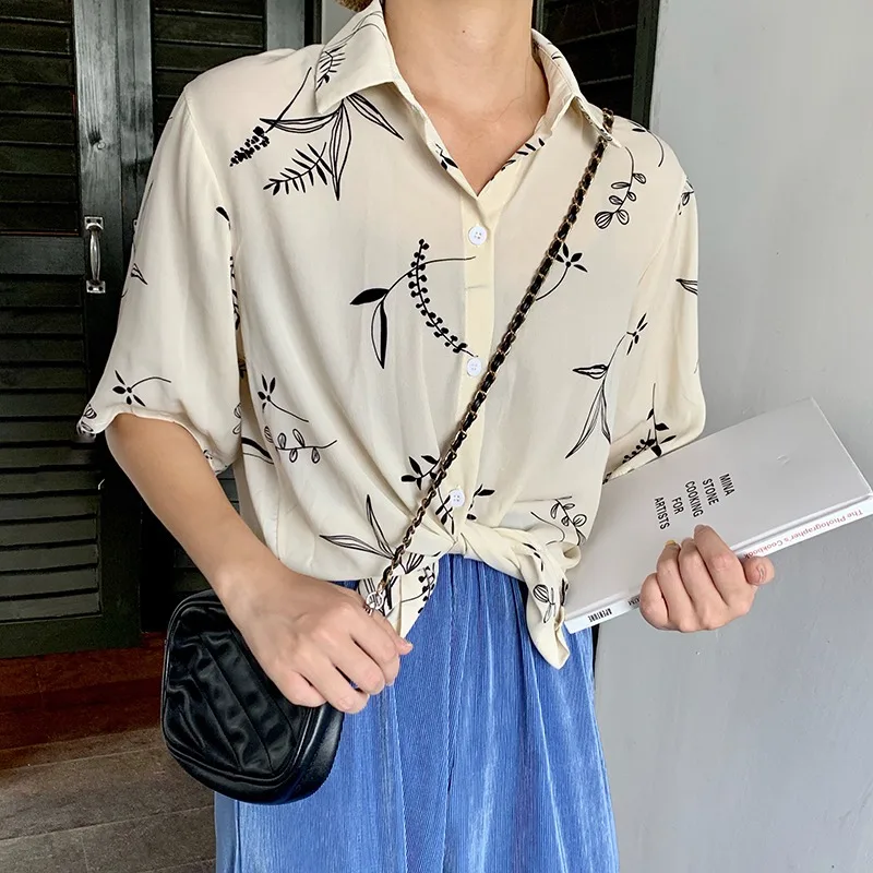 

EFINNY Women Leaves Printed Blouses Fashion Short Sleeve Shirt Summer Casual Chiffon Blouse