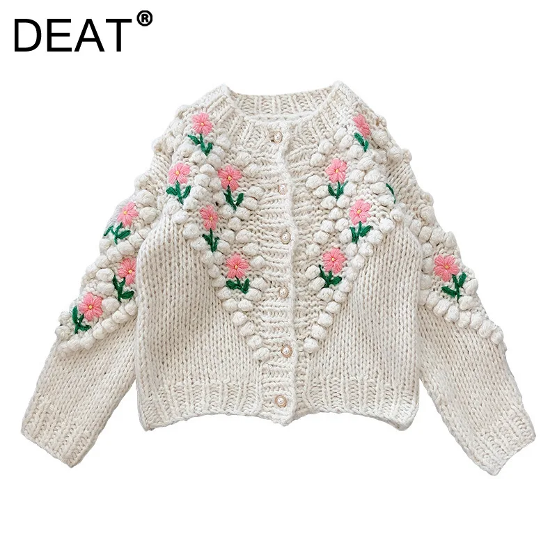 

DEAT 2021 New Women Fashion Loose Round Neck Lantern Sleeve Patchwork Embroidery Single Breasted Sweater Autumn Winter 7E1074