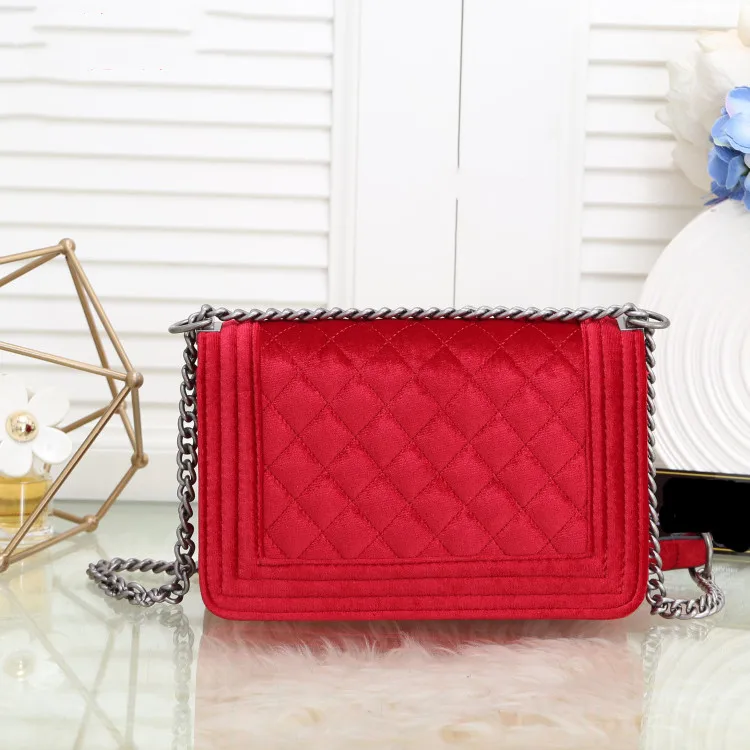 

Gold chain velvet messenger bag women's fashion classic style women's shoulder bag