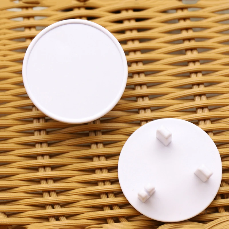 

UK Power Socket Outlet Mains Plug Cover Baby Child Safety Protector Anti Electric Shock Child Plug Guard Cover Caps