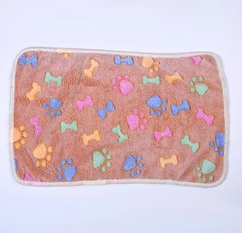 Light Brown Домашние животные зима использование подстилка для собаки коралловый флис теплый мягкий сенсорный большой размер спящие коты одеяло s коврики милый Принт домашних животных поставщик - Цвет: Light Brown