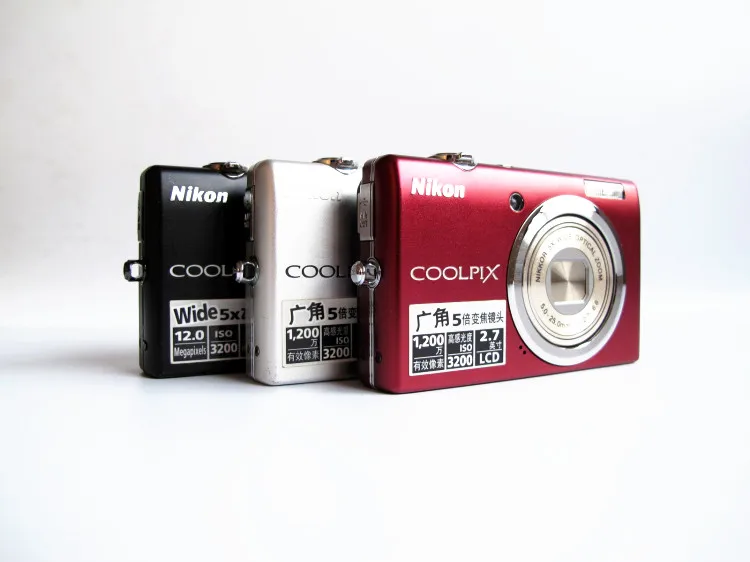 

USED SPECIAL PRICE!Nikon Coolpix S570 12MP Digital Camera with 5x Wide Angle Optical Vibration Reduction (VR) Zoom and 2.7-Inch