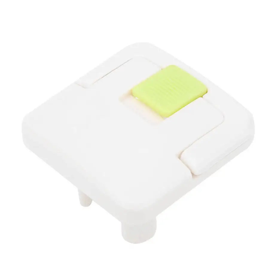 Простота установки с защитой от поражения электрическим током протектор