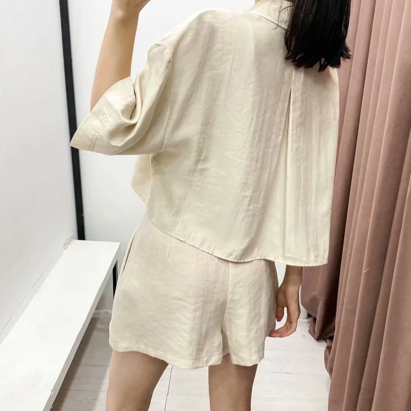 

Linen Summer Sets Women 2021 Harajuru Beige Short Sleeve Loose Shirt Elastc Waist Shorts Two Pics Set Linen Casual Shorts Sets