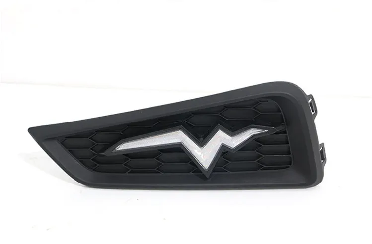 

eOsuns led drl daytime running light for Honda city 2015-2019 with Dynamic moving yellow turn signal and blue night light