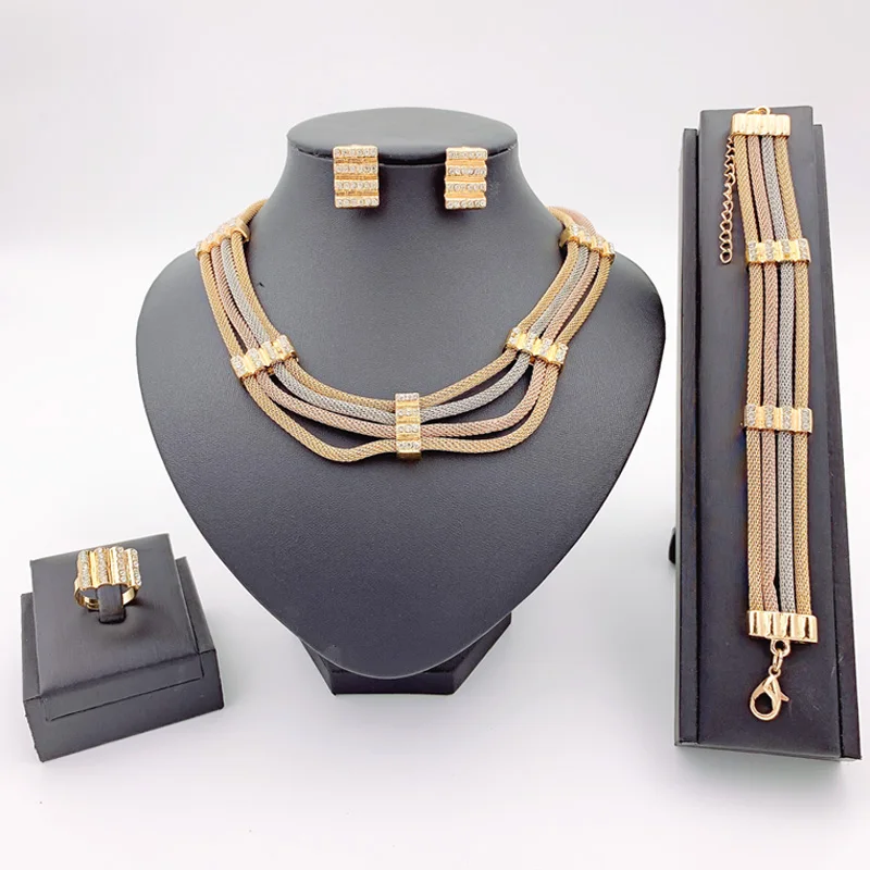 

Indian Bridal Jewelry Sets Tassel Necklace Bracelet for Charm Women Earrings Ring Fashion Wedding Crystal Jewelry