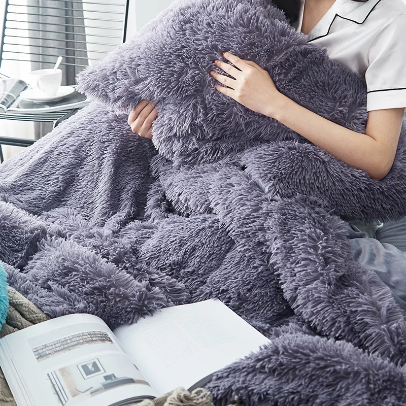 Плотный пододеяльник из овечьей шерсти кораллового бархата однотонный зимний