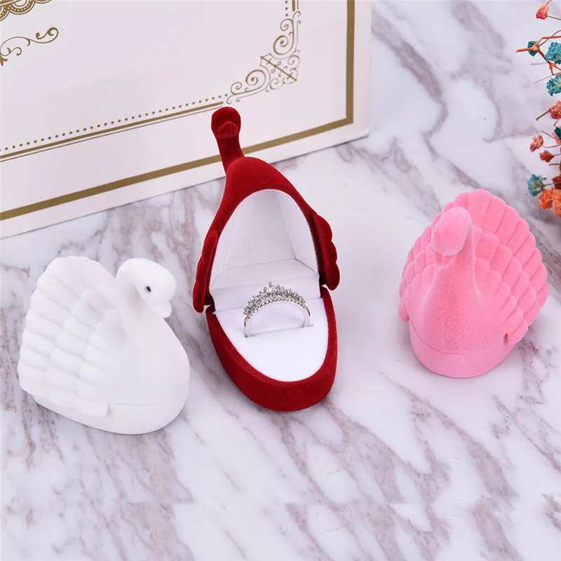 

1pc Little Swan Ring Box Bridal Accessories Upscale Engagement Earring Necklace Jewelry Storage Box 6.4*5.8cm Present Gift Boxes
