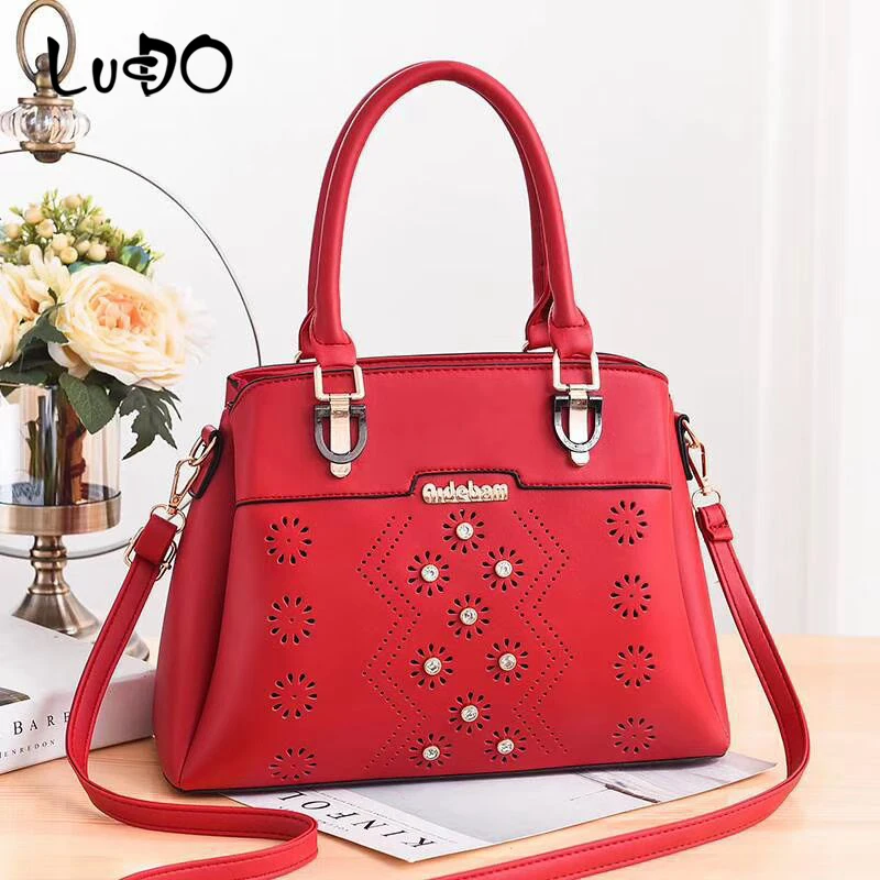 

LUCDO Elegant Fashion Hollow out Handbags quality Leather Shoulder Messenger Bags Female Rivet Larger Top-handle Totes