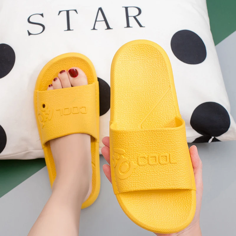 

Unisex Home Sandals Women Men Slippers Flat Shoes Bathing Non-slip Flip Flops Fashion Lovers Indoor Floor Soft Outdoor Casual