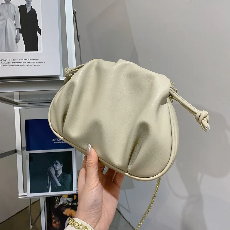 

Womens Handbags 2021 New Fashion Simple Cute Bundle Pocket Fresh Lady Four Color Chain Shoulder Bag Purses