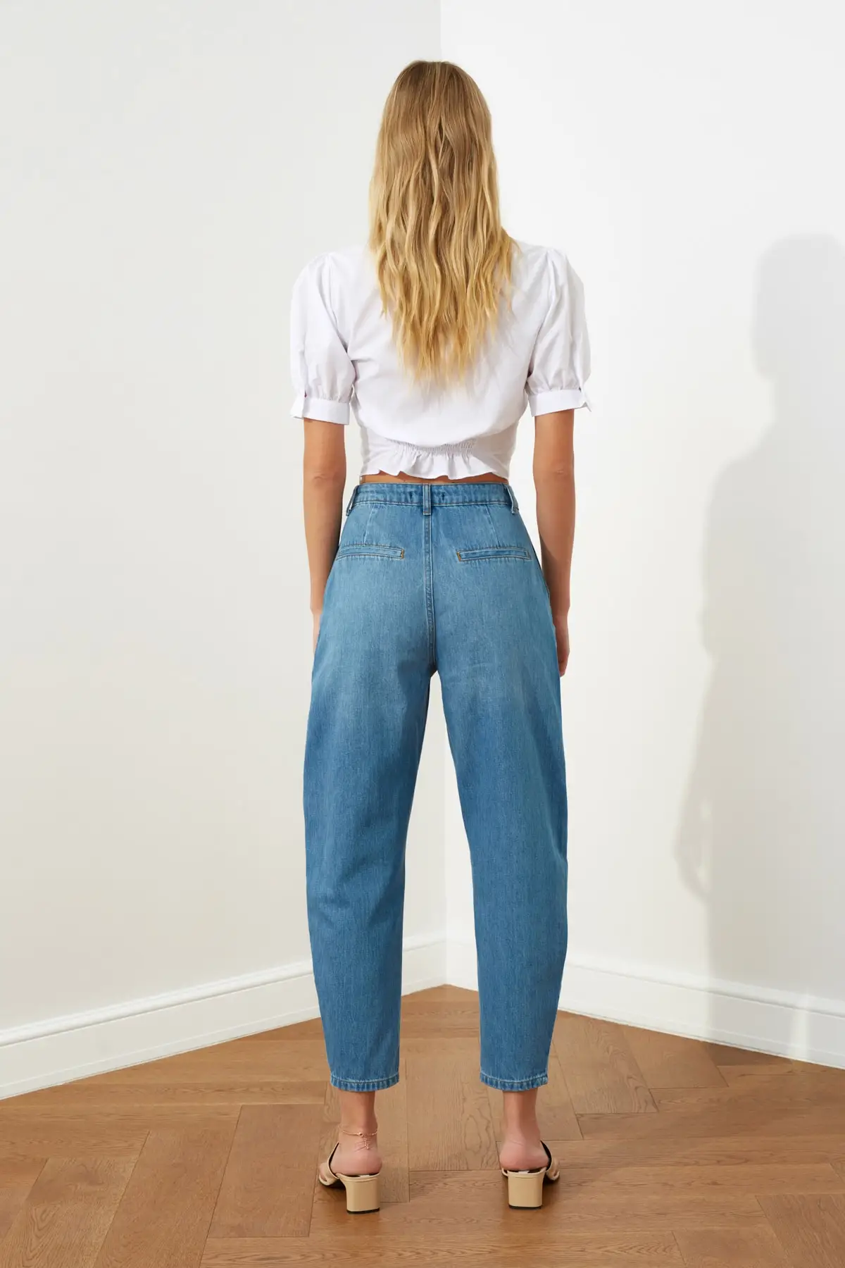 

Trendyol Stitch Detail High Bel Balloon Jeans TWOSS21JE0170