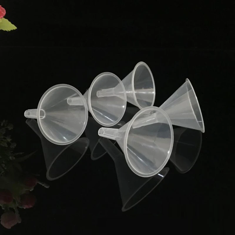 

20PCS Mini Plastic Funnel Small Mouth Liquid Oil Funnels 39x31mm Laboratory Supplies Tools School Experimental Supplies
