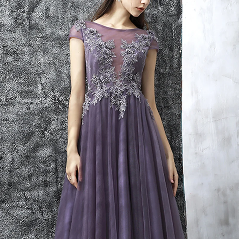 

Luxury Purple Prom Dresses 2020 Elegant O-neck A-line Floor-length Flower Appliques Tulle Long Women Formal Dresses With Sleeve