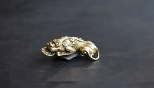 Китайская статуя Бога чудовища из чистой латуни Маленькая подвеска - купить по