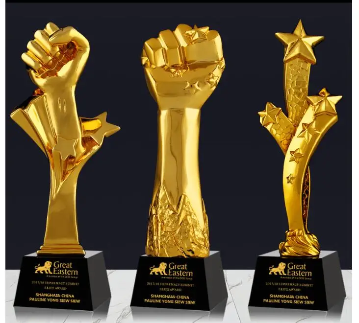 

Dream Star Brilliant stars cooperation Hand Gold-plated Resin decoration customized trophy crafts Free engraving World Cup