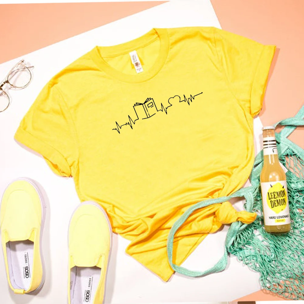 Книга &quotкардиограмма сердца футболка для женщин в винтажном стиле Графические