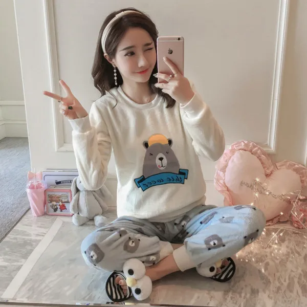 

Animated Groundhog cute cartoon embroidery graphic women's flannel Autumn/winter Pajama Set home Kawaii sweet Pajama