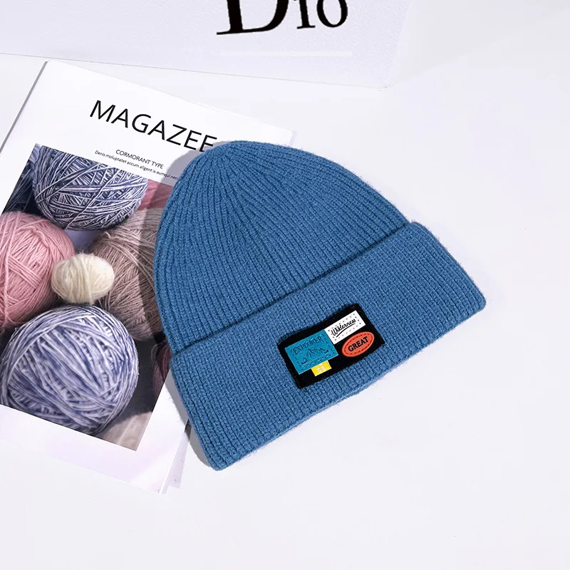 

Fashion woolen hat, women's autumn and winter warmth, knitted confinement hat, men's labeling cold hat, wild pacifier, Baotou ha