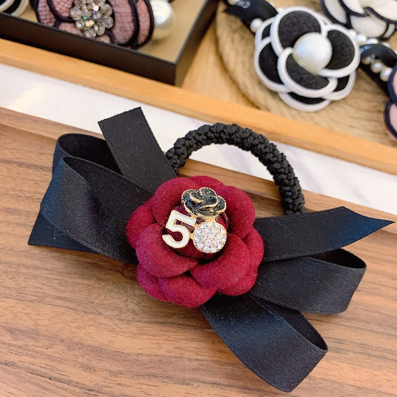 Женская эластичная резинка для волос тканевая лента с бантом и цветами камелии