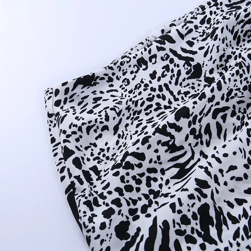 

Sexy Leopard Printing Mini Skirts Summer Fashion Casual High Waist Ruffled Hem Ruched Drawstring Beach Bodycon Short Skirt 2021