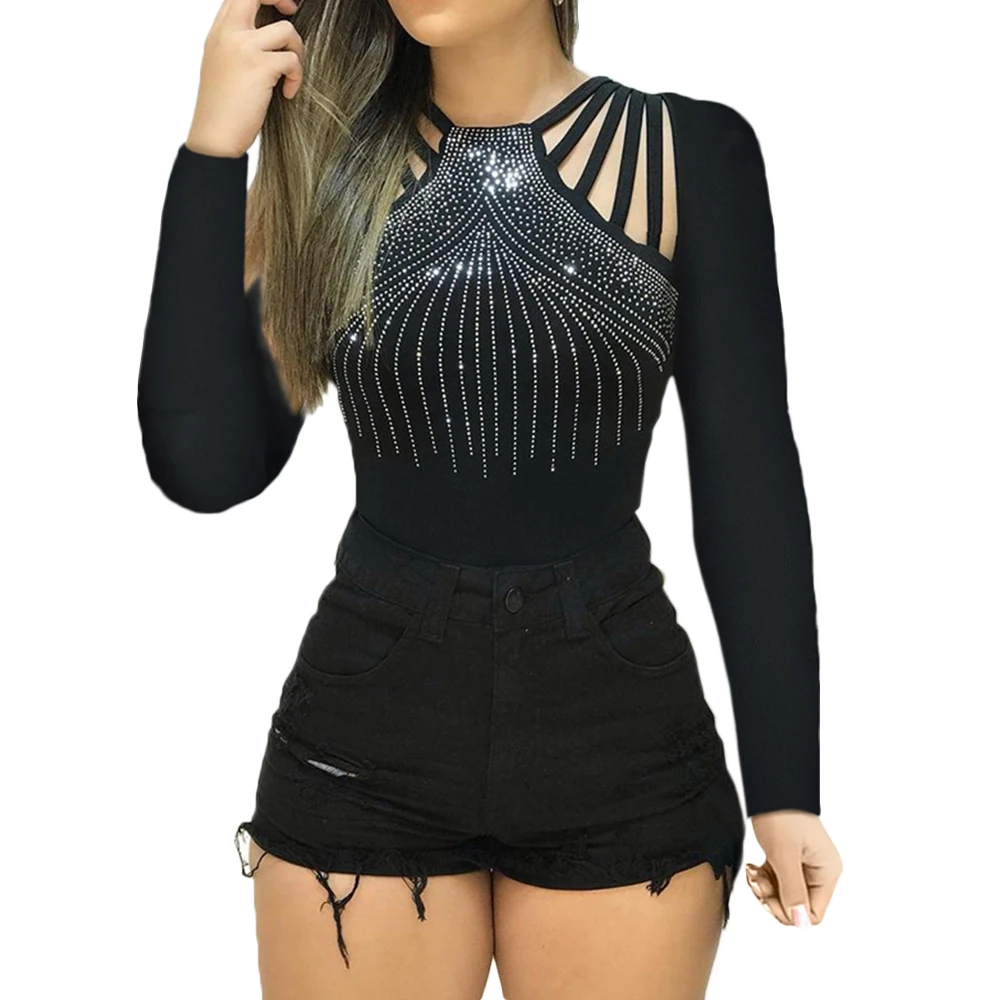 Женская облегающая футболка с длинным рукавом черная вырезами и стразами D30