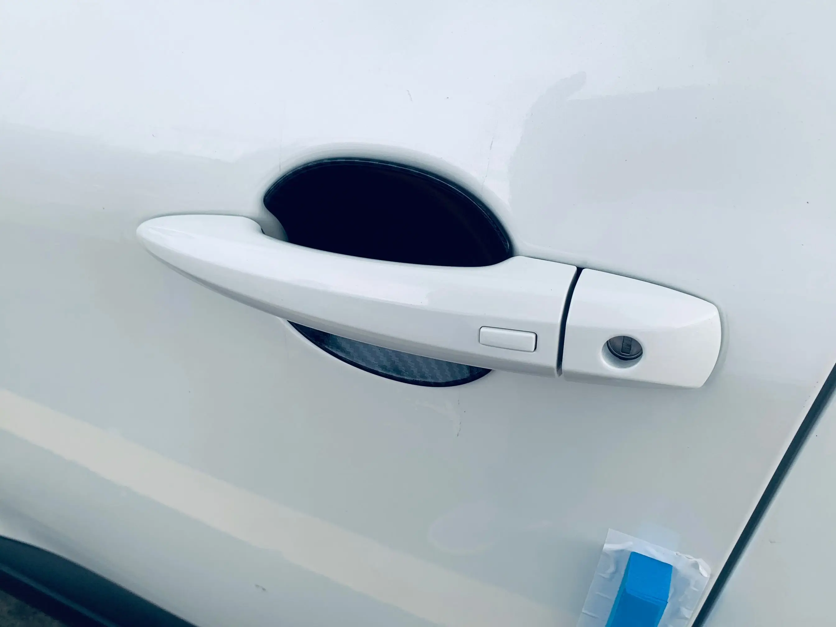 

Exterior Carbon Fiber Door Handle Bowl Cup Cover Trim Side For Nissan Rogue X-Trail 2021-2022 ABS Decoration Style