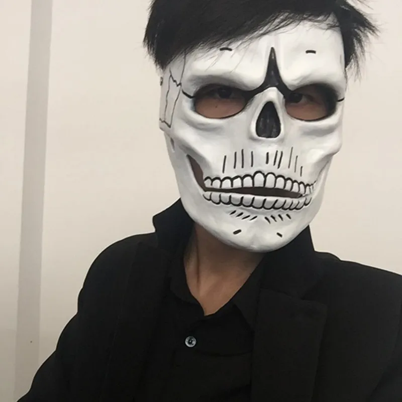 

Movie 007 James Bond Spectre Mask Halloween Carnival Christmas Ghost Skull Skeleton Masks Cosplay Costume Props Resin Replica